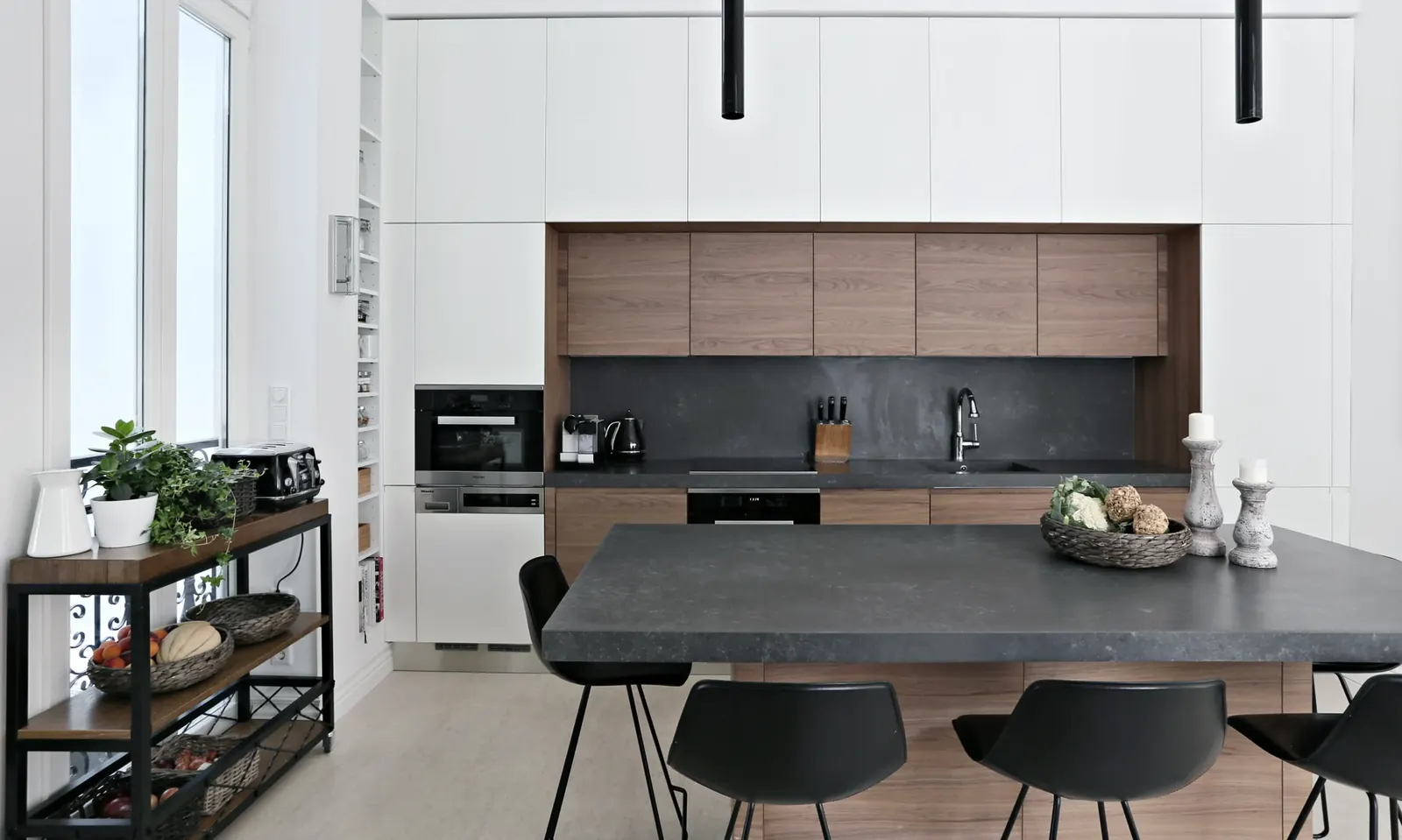 home_04_3
