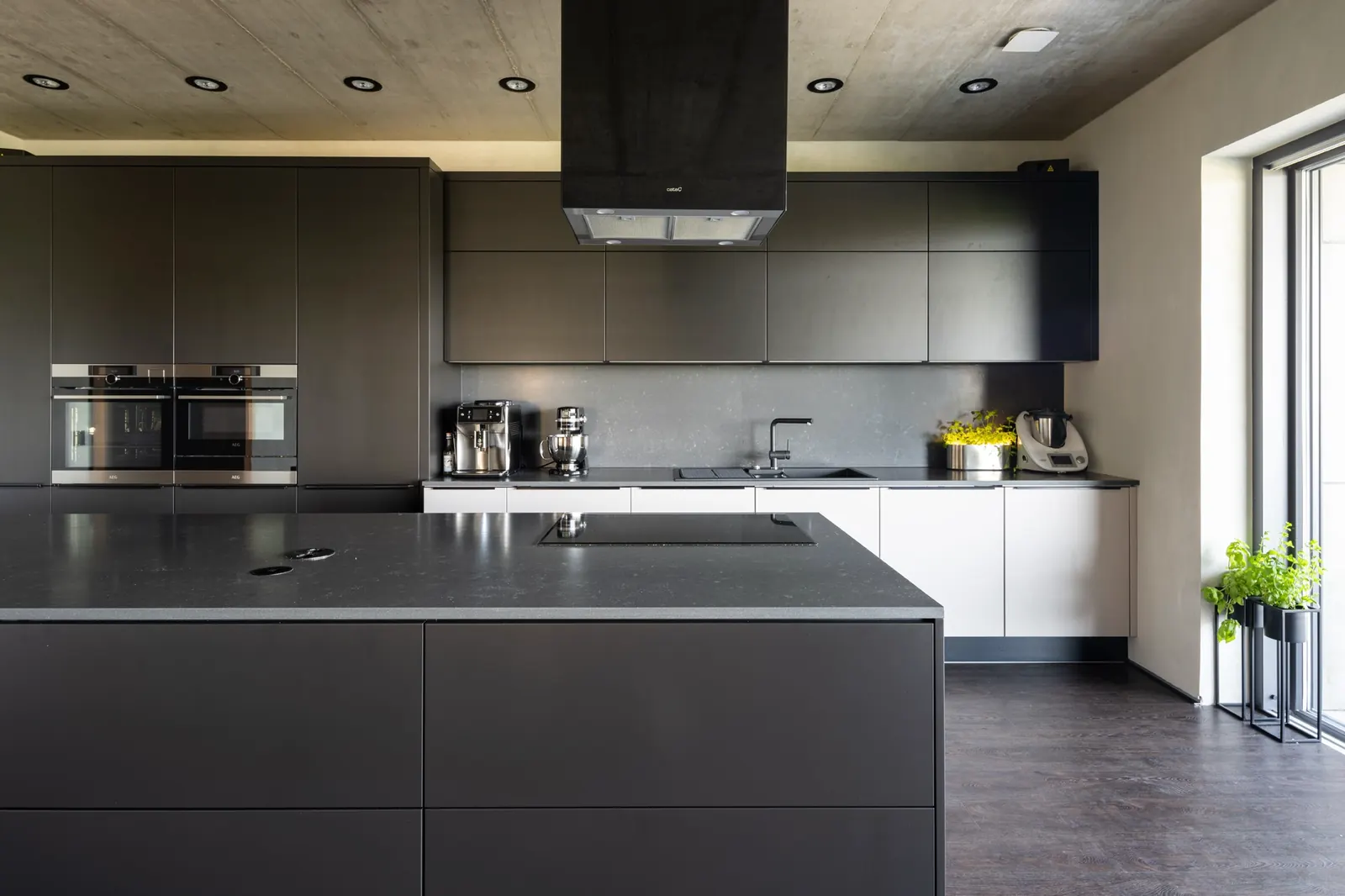 home_04_4